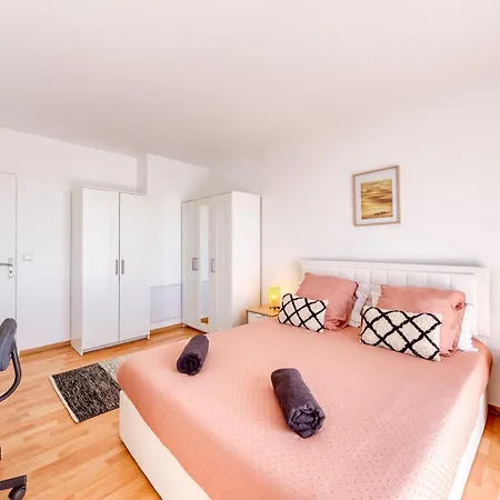 아파트 Spacious 2br Flat Near Cdg Airport